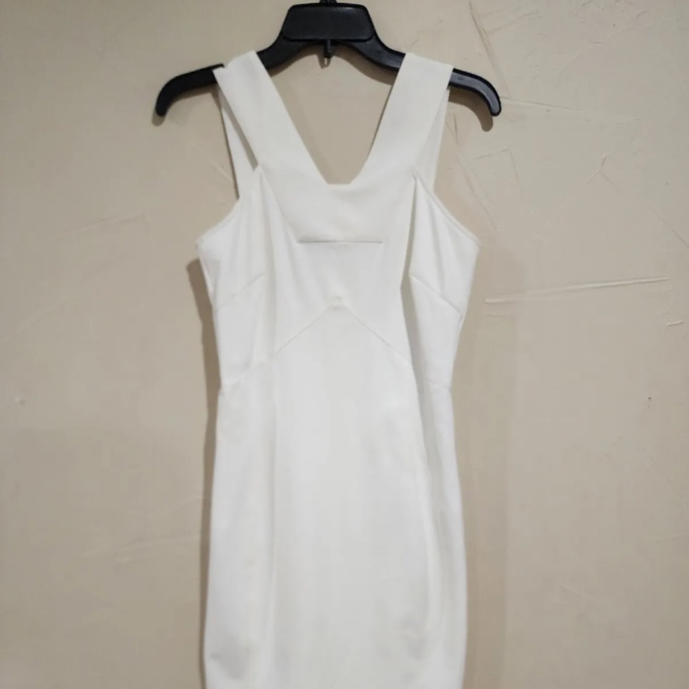 Veronica Beard White Sleeveless Sheath Dress size 4 $550 Retail New
